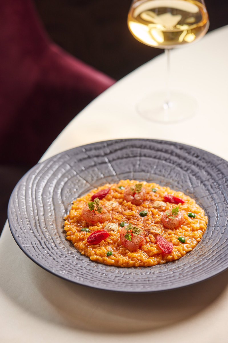 Can you think about something more tempting than this? Book your table at Acanto restaurant and enjoy a delectable dining experience!
#DCmoments