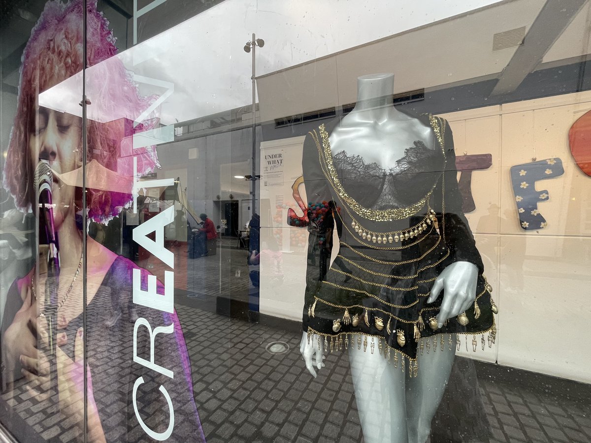 UEL School of Arts and Creative Industries tweet media