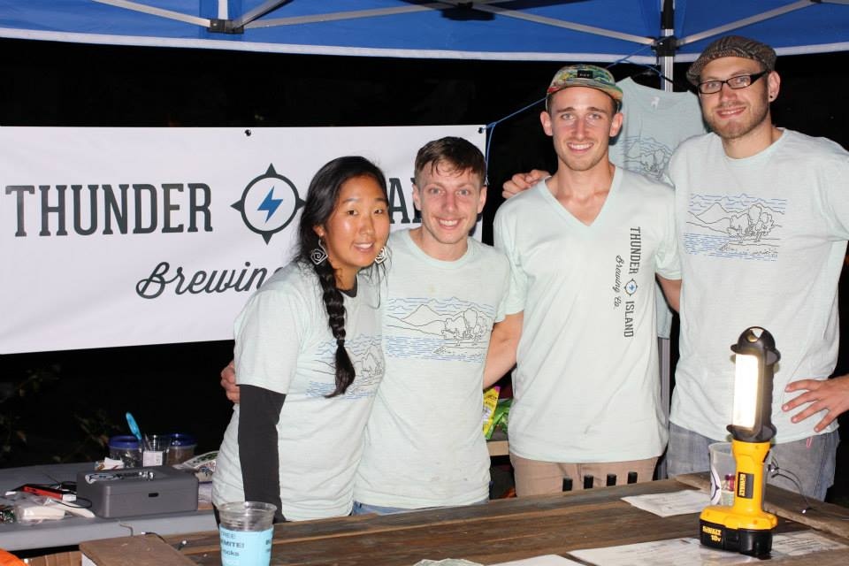 thunder_island's tweet photo. Throwback Thursday to see how far we have come in honor of our 10 year Anniversary coming up on October 14th!!
.⁠
#throwbackthursday #flashback #thunderislandbrewing #gorgelife #cascadelocks #livemusic #supportyourlocalbrewery #brewedinthegorge⁠ #10years #anniversary https://t.co/dmRywTtsuo