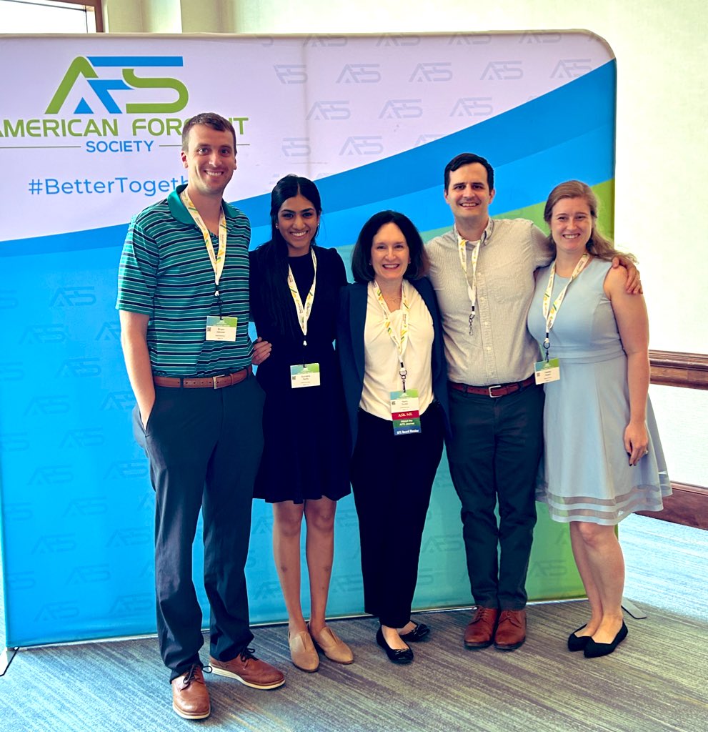 Hayley Rogers, MD (@hkrogersmd) on Twitter photo Representing <a href="/UTSWGI/">UTSW Gastroenterology Fellowship</a> at the <a href="/ForegutSociety/">The American Foregut Society</a> annual meeting!
#AFS2023 #BetterTogether #gastrosquad Representing <a href="/UTSWGI/">UTSW Gastroenterology Fellowship</a> at the <a href="/ForegutSociety/">The American Foregut Society</a> annual meeting!
#AFS2023 #BetterTogether #gastrosquad