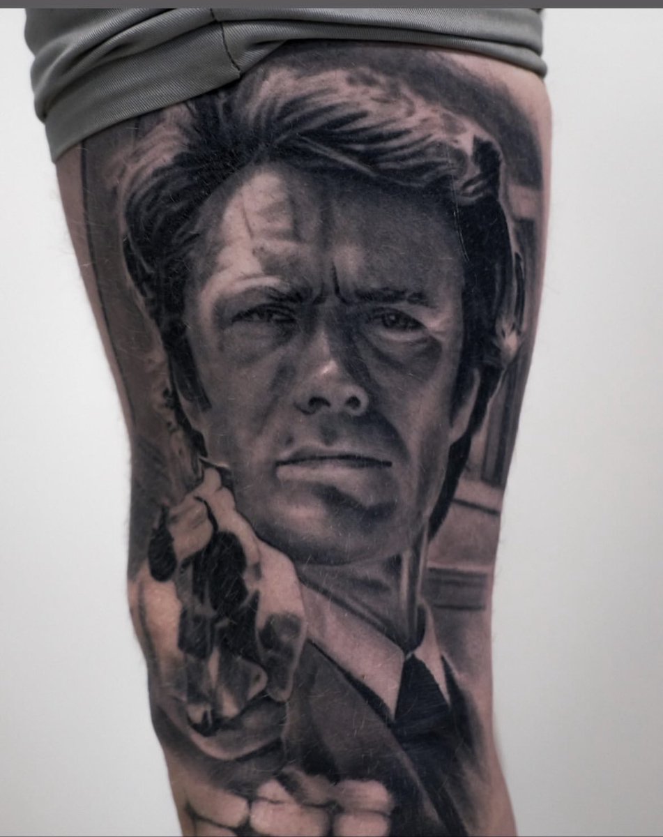 markybo67's tweet photo. Off to a great start on getting my full leg done…  theme is my top 10 films…  #brando #thegodfather #dirtyharry #clint #doyoufeelluckypunk https://t.co/gXr669IqqB