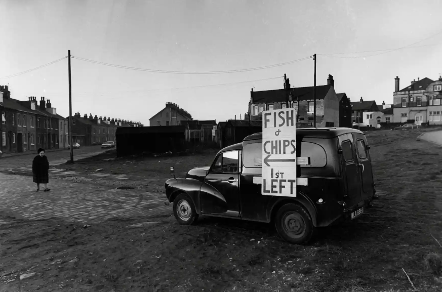 Fish ‘n’ Chip Van, Otley Road, Bradford, by Ian Beesley <a href="/IanBeesleyphoto/">Ian Beesley</a>. 'The chip shop owner told me he had to fire one of his assistants because he kept parking the van the wrong way round.'