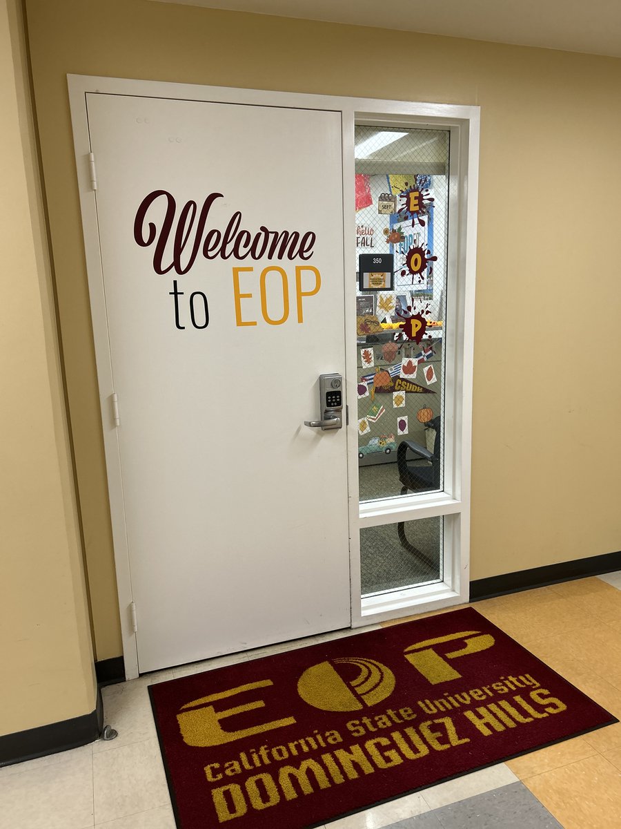 DHbulletin's tweet photo. The Educational Opportunity Program (EOP) assists first-generation students with several services, including mentoring, advising, student advocacy, and financial support through grants.
Read more about this program in the second issue of the Bulletin‼️
📸&amp;📝 By Robbi Gallegos https://t.co/EShMJaPvXX