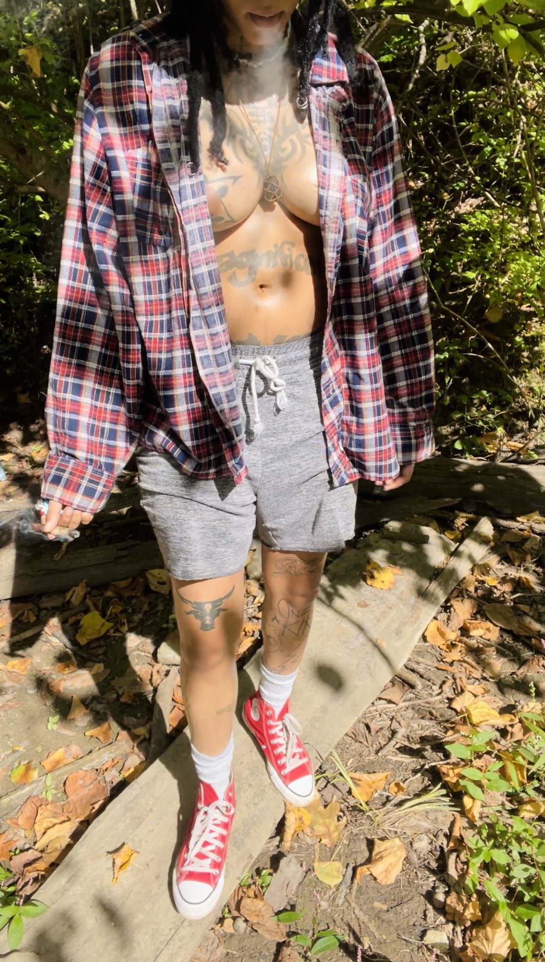 1 pic. Out the way as always 😌🍄✨ #nsanejane #onlyfans #droppingsoon https://t.co/gFzw5h7eKK