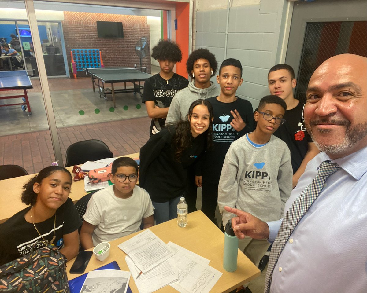 operationexodus's tweet photo. Happy Thursday! 
As we wrap up Week 2, our CEO, Dr. Mark Gonzalez stopped by for some selfies with students. We love seeing how our new students quickly acclimated to program and are already making friends. We’re believing for a wonderful year! https://t.co/qKVUwGaY1Q