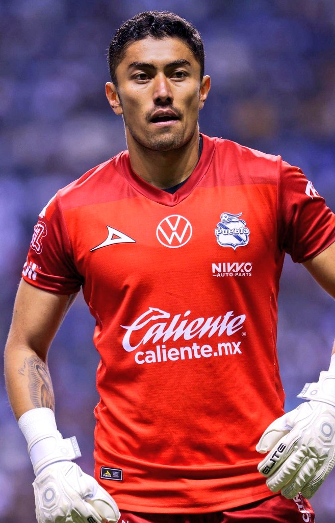 dataref_mx's tweet photo. 📊 Jesus Ivan Rodríguez, jugador de Puebla, es el arquero con más atajadas (39) del Apertura 2023.

👉🏻 Tiago Volpi es el siguiente con más paradas (38) del torneo. https://t.co/fp4S0ZOF1D