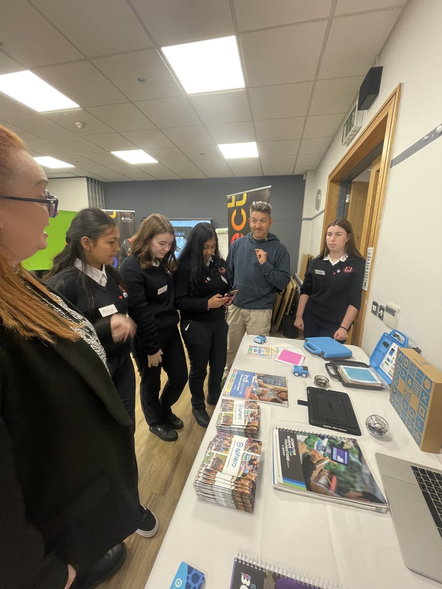 RTCCork's tweet photo. Apple Innovations event Cork was great and our @RTCCork schedule is now live. Thanks to @SelectTech_IE @SpheroEdu and Bongo Buddies @StVincentsCork @sineadin for bringing some magic and @cork_cesc for hosting #AppleRTC https://t.co/npYvNUnVPW