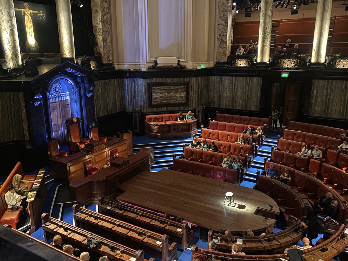 Lisa Fleming Chart.PR tweet media