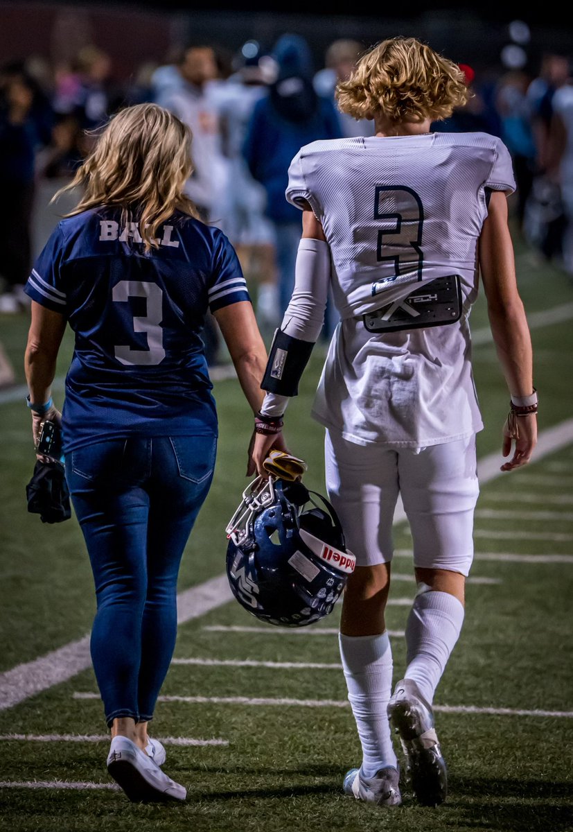 __joshuaball's tweet photo. Happy Birthday to my #1 fan!! Love you mom ❤️
@tball0928 https://t.co/AikJVuWsUw