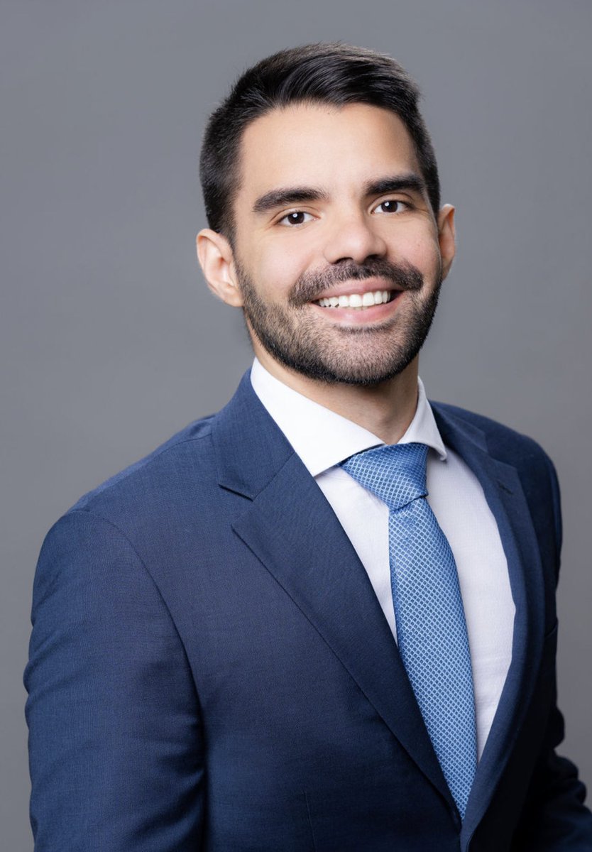 leandrosierraca's tweet photo. Hey #MedTwitter !

My name is Leandro Sierra. I’m an #IMG from 🇻🇪🇨🇴, applying to #InternalMedicine. I’m a research fellow at @BIDMC_GI and I mentor medstudents at @harvardmed 👨‍🏫.

Right after submitting applications, I wish everyone the best of luck!

#Match2024 https://t.co/0ZKaE1iVMv