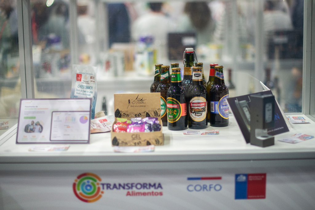 Transforma_Alim's tweet photo. Último día del espacio de Innovación Alimentaria #TransformaAlimentos en Food&amp;Service. Visita los stands, participa en las activaciones culinarias y conéctate con innovadores de todo Chile.  #SomosTransformaAlimentos https://t.co/sEsaUskUb9