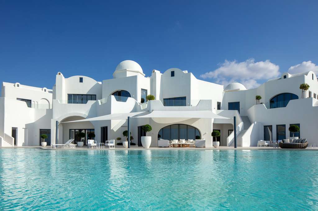 cppluxury's tweet image. Anantara to open new luxury resort in Abu Dhabi 

cpp-luxury.com/anantara-to-op… 

#MinorInternational #MinorIntl #Anantara #AbuDhabi #AnantaraSantoriniAbuDhabiRetreat #retreat #luxury #luxuryhotels #luxuryresort @Anantara_Hotels