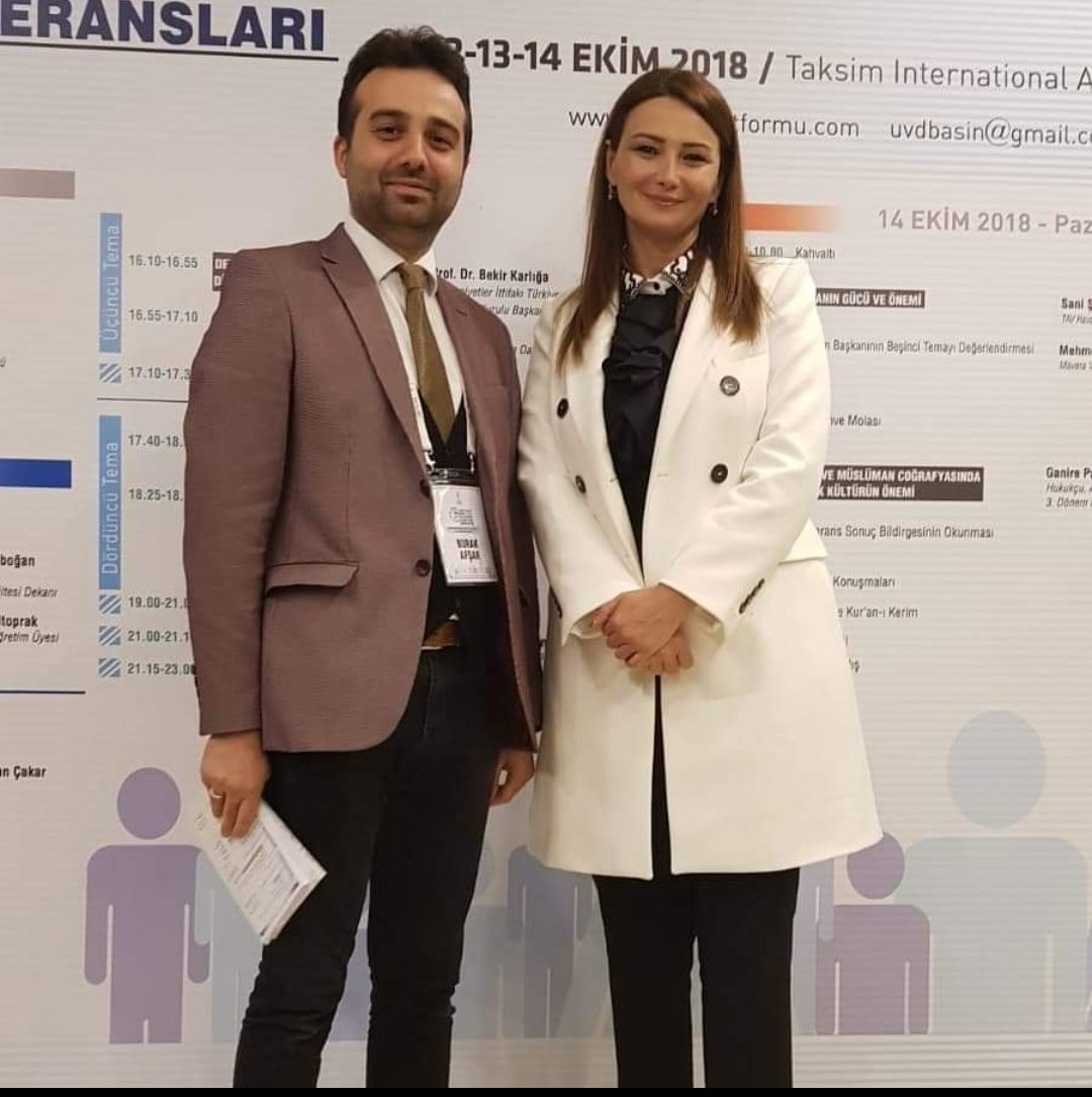 Türk dünyasının sembol isimlerinden 'Türkiyenin güçlü olması, Türk dünyasının güçlü olması demektir.' diyen, çeşitli seminerlerde kendisinden istifade ettiğimiz Azerbaycan Milletvekili ve Milli Meclis Kültür Komisyonu Başkanı <a href="/GanirePashayeva/">Ganire Pashayeva</a> hocamıza Allah'tan rahmet dilerim.