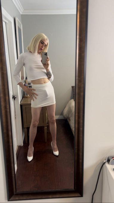 TS R Us’s pics and videos