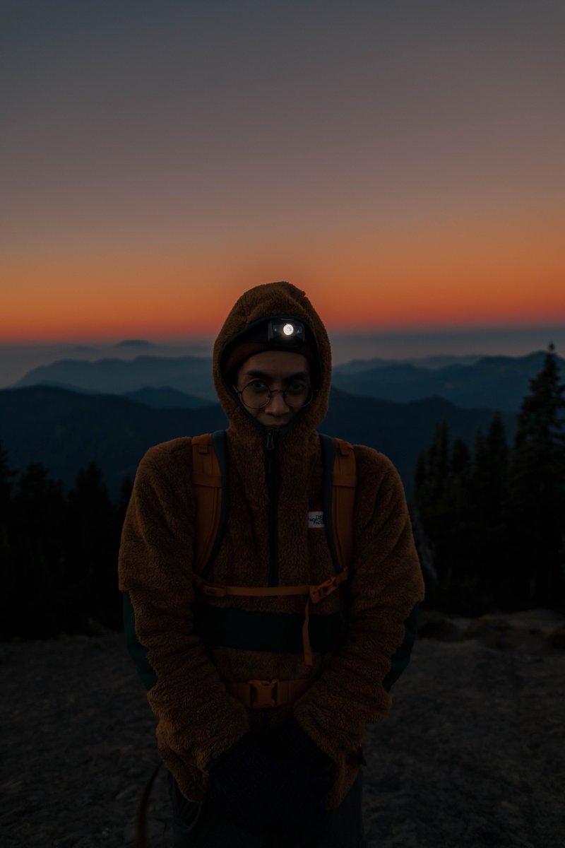 armaine7's tweet photo. Hike up HighRock for sunrise https://t.co/JUk3wYlgYB