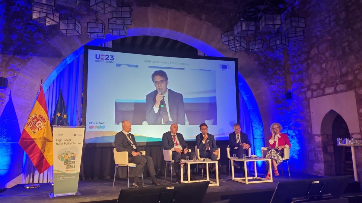 Concluido el Foro de Alto Nivel sobre visión a largo plazo del Mundo Rural celebrado hoy en Sigüenza organizado por @mapagob @EUAgri @eu2023es #RuralPact cohesión territorial