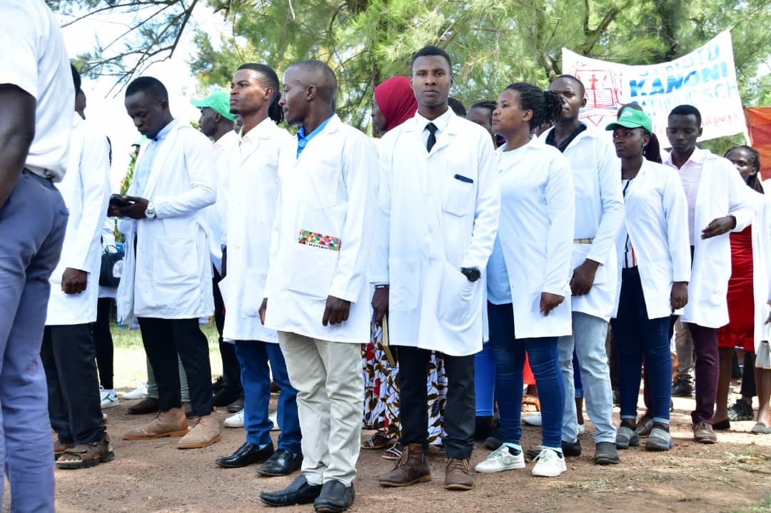 MAAIF_Uganda's tweet photo. #WorldRabiesDay2023: Uganda has joined other countries around the world in commemorating #WorldRabiesDay and using the day to create more awareness about Rabies.

The main events were held in Gomba District.

@FrankTumwebazek

#WorldRabiesDay 
#RabiesDayUG https://t.co/HaLrh4owyu