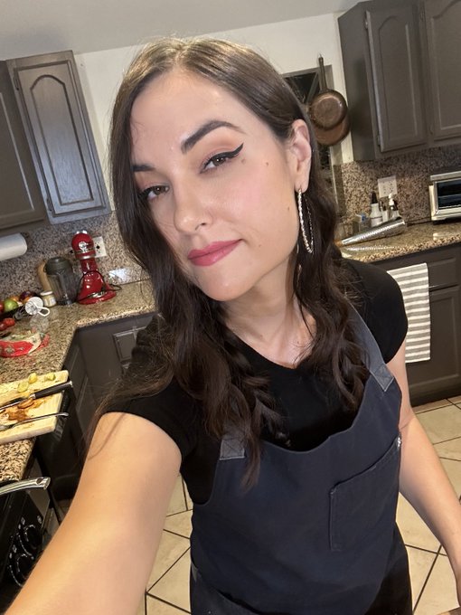 Today's YouTube video is perfect for your busy weeknights. And who doesn't like chicken tendies? Check<a href="/tag/vivamexico"class="tags"><span>#vivamexico</span></a>