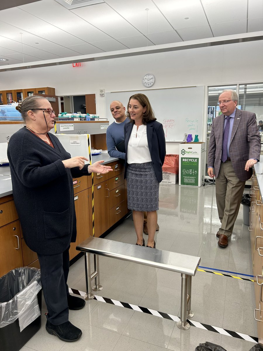 UConnPharmacy's tweet photo. Today we met with State Representative, Tracy Marra, to provide an introduction to the school and to discuss the ways we support the state. https://t.co/MtnITs7xXg
