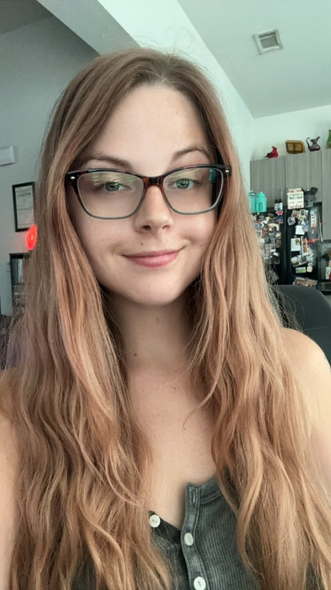 Ashley tweet media