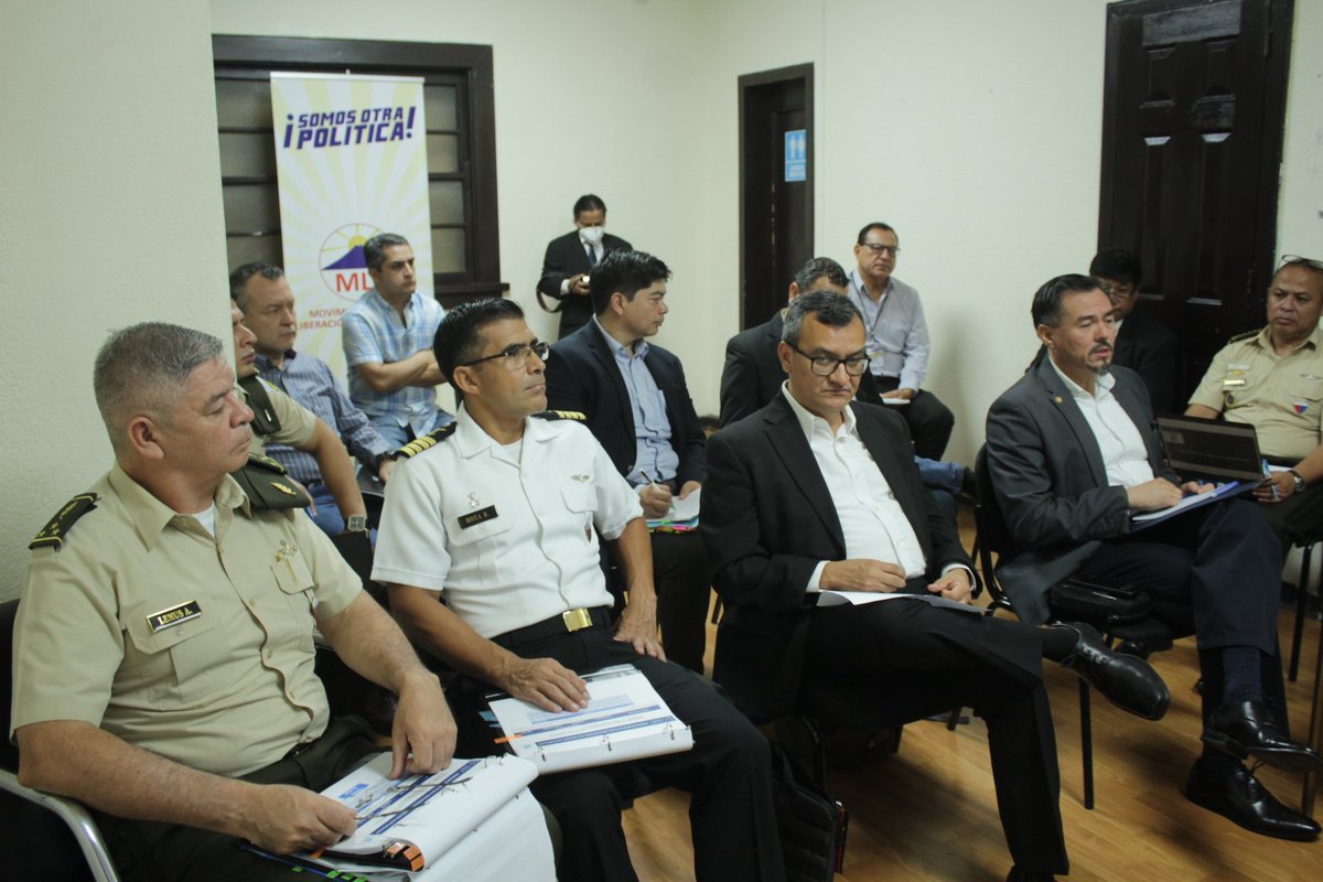 Bancada MLP tweet media