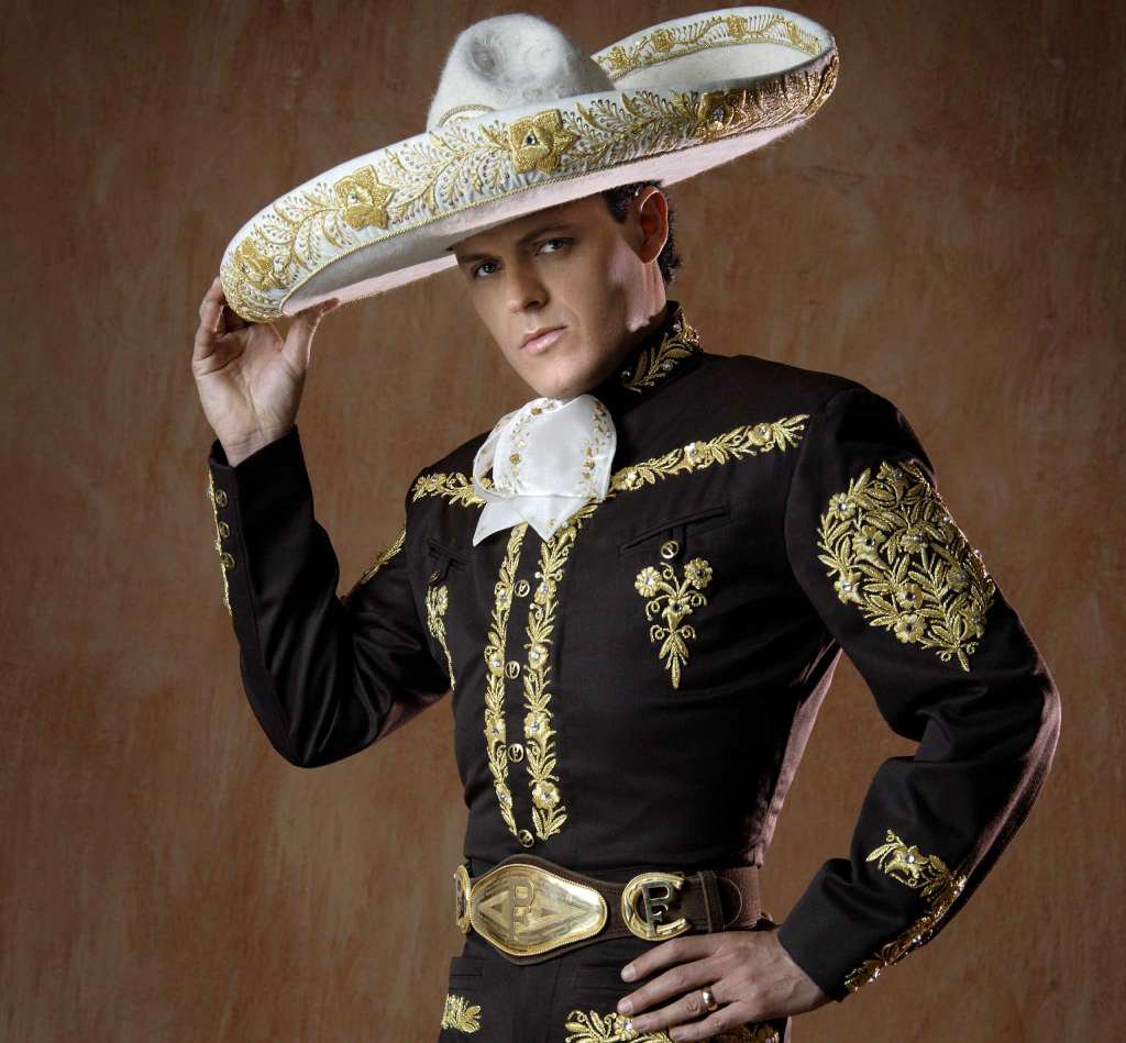 magazzine99's tweet image. Feliz Cumpleaños!
PEDRO FERNANDEZ 

El 28 de septiembre de 1969.- Nace 
José Martín Cuevas Cobos, es un cantante, actor, productor y compositor mexicano de música ranchera. 
Inicia su carrera a los siete años con la película “La niña de la mochila azul” 
#PedroFernandez