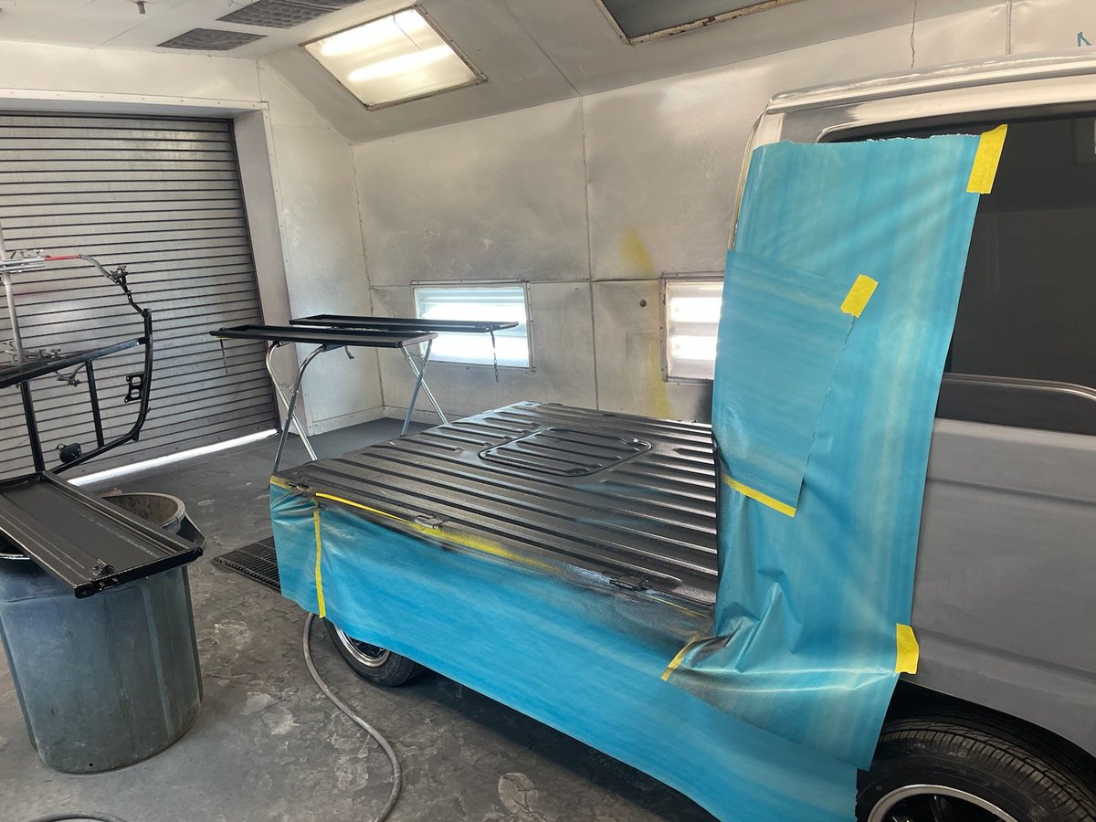 JTJ_rides_Clean's tweet photo. Mini truck body work done, sanded, primer,  and rhino liner bed spray is done!  

Off to paint! 
#honda #acty #660cc #kei #keitrucks https://t.co/kPNDfVJ5Jf