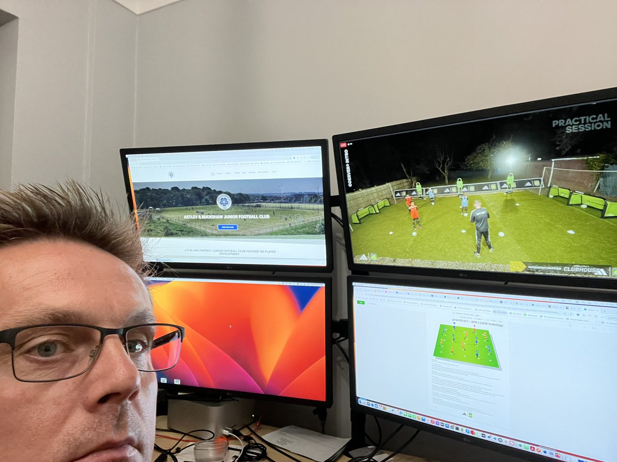 DarrenAtABJFC's tweet photo. Live practice time now on the #CoerverIntro @ABJFC2004 @CoerverCoaching @CoerverEW. Come and join us and coach at @abjfc2004 and get the fantastic support of the Coerver Program and education. https://t.co/CVohcP0Bj3