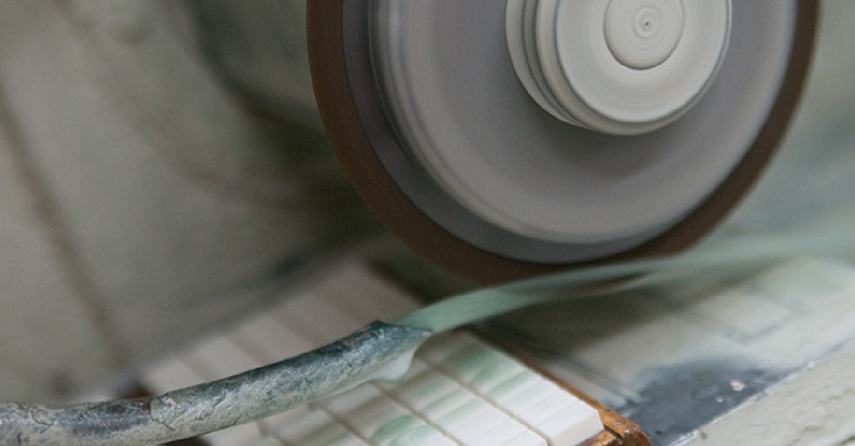 Microscopic precision meets macroscopic strength. #Accumet's #diamondsawing and cutting services deliver unmatched results for ceramic substrates used in electronics, optics, and more. Find out how we can enhance your projects: brnw.ch/21wD2jG 

#CeramicCutting