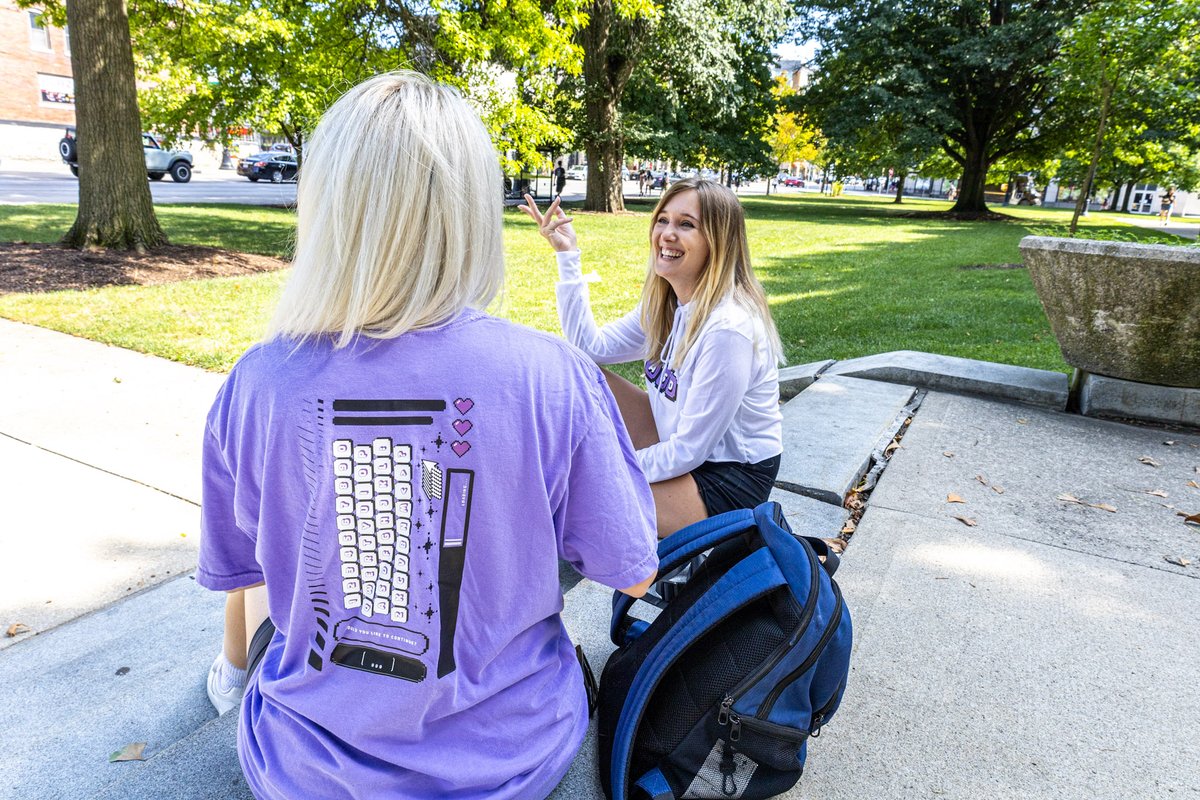 GearRivals's tweet photo. Loading your new favorite fit...

Level up your back-to-school wardrobe this semester with our Esports University streetwear collection! 😎

Shop now 👉 https://t.co/ynMUI871iP https://t.co/39BaYfShbF