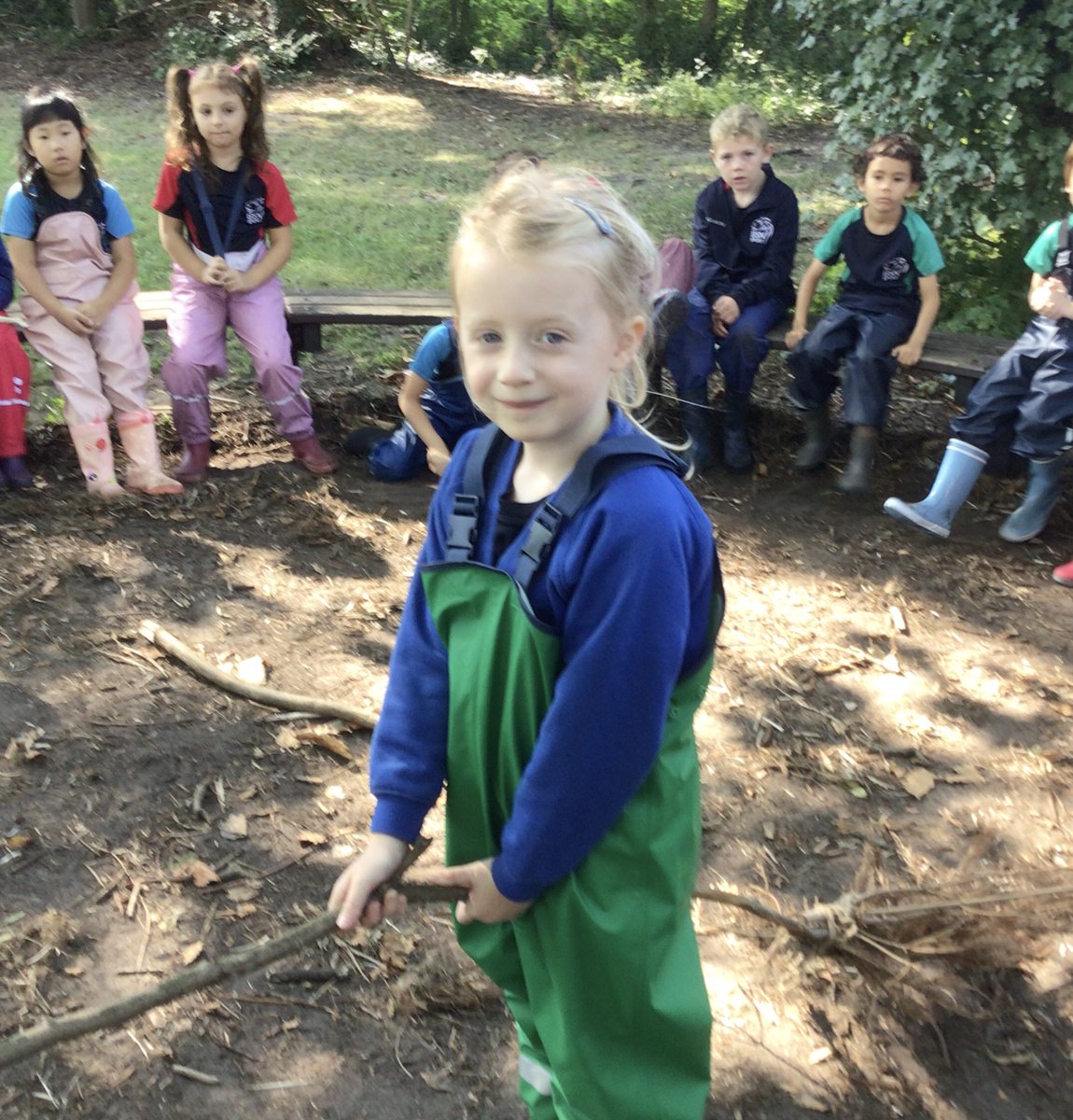 BSNJSV's tweet photo. @bsnjsv Fantastic cross school collaboration; the children made brooms in forest school, so we could use them for our story in Dutch! Heksje (Witch) Mimi heeft een hele stoute kat! #jsvy1 #jsvdutch #bsnlanguages  #langchat #mfltwitterati #languagelearning #forestschool https://t.co/UuG9Asxl21