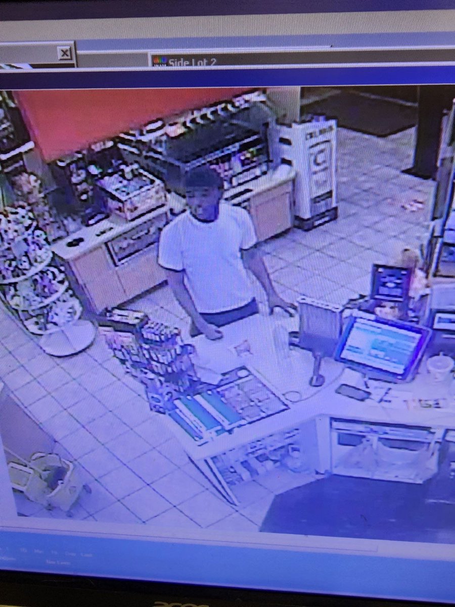 Richmond KY Police (@richmondpdky) on Twitter photo Officer Harris needs help identifying the pictured suspect in regards to an investigation.
If you recognize this individual, please email ✉️tharris@richmond.ky.us or ☎️Dispatch at 859-624-4776. Officer Harris needs help identifying the pictured suspect in regards to an investigation.
If you recognize this individual, please email ✉️tharris@richmond.ky.us or ☎️Dispatch at 859-624-4776.