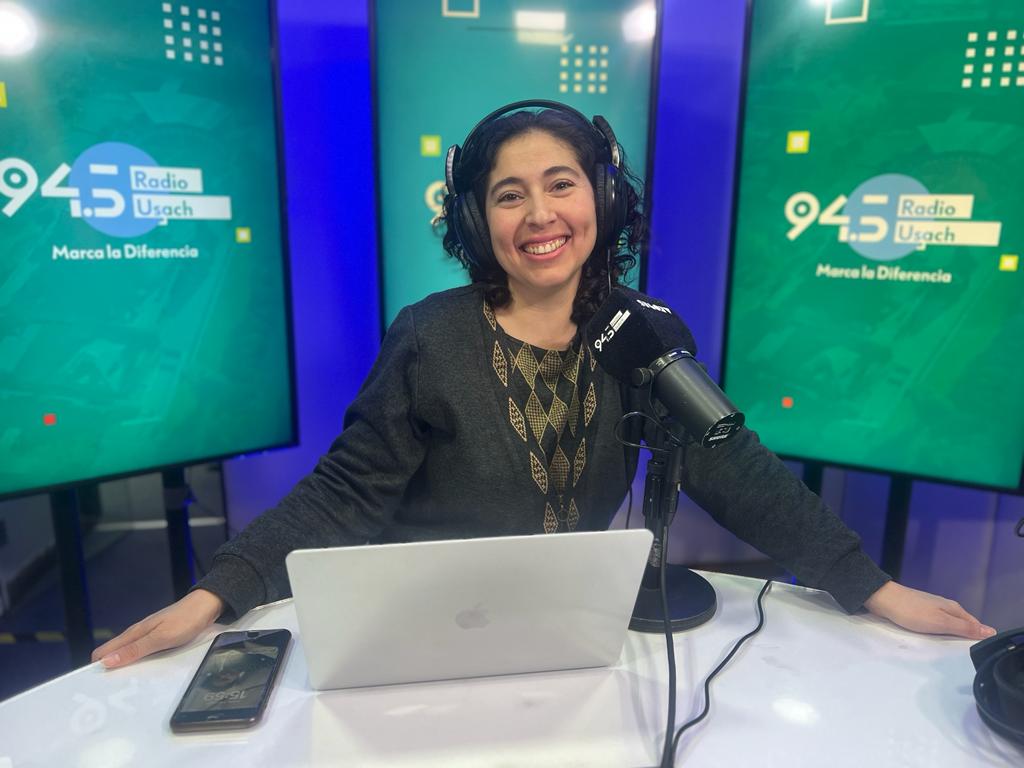 🎭 ¡Ya comenzamos con #CircuitoCultura junto a <a href="/murielriveros/">Muriel Riveros</a>!

👉🏼 Ángelo Pierattini y su homenaje a Víctor Jara con su versión de El cigarrito

👉🏼 Freddy Stock: Libro “5 Minutos. La vida eterna de Víctor Jara”

📻 94.5FM
📺 50.2TVD
📲 ow.ly/wOFL50OB9h7