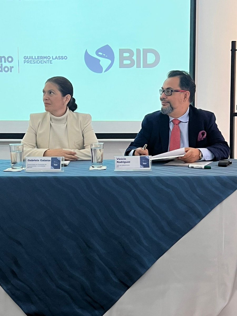 Celébranos la puesta en marcha de la Ventanilla Única de Inversión, por parte de <a href="/Produccion_Ecu/">Ministerio de Producción</a>, lo que agilizará trámites y recortará costos y tiempos de inversion. Desde <a href="/el_BID/">Banco Interamericano de Desarrollo</a> apoyamos esta iniciativa que permitirá mejorar la competitividad.