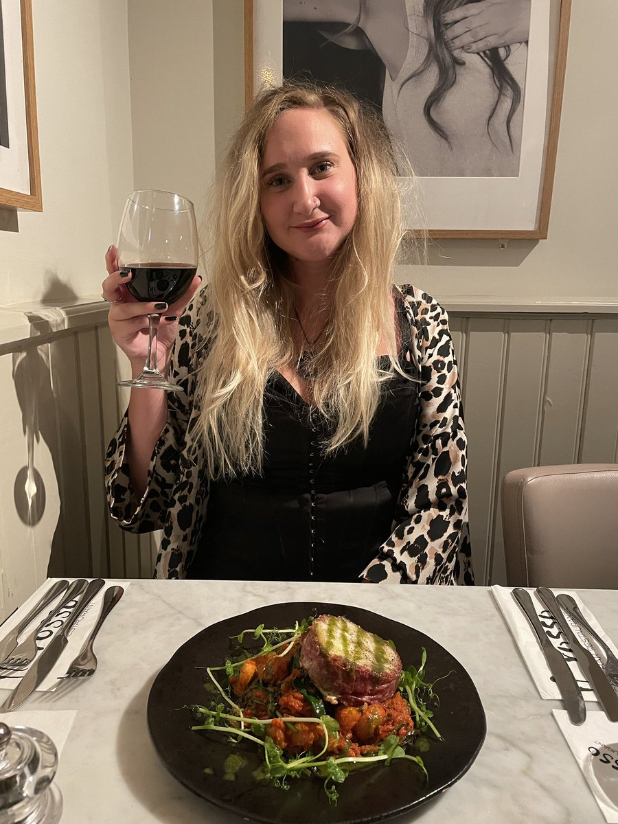 dfido1's tweet photo. Out for dinner tonight with the newly minted Dr. @TousledPhDBird7 

So extremely proud of her smashing her PhD viva and can’t wait to see all of the amazing things she does in the future ❤️ https://t.co/rUWpUMIma6