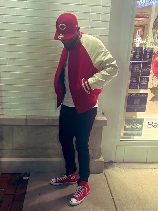 Wanna see how I look when I take this off!!! 😈😈😈  Next 100 new subscribers get a 30 day free trial on<a href="/tag/onlyfans"class="tags"><span>#onlyfans</span></a>