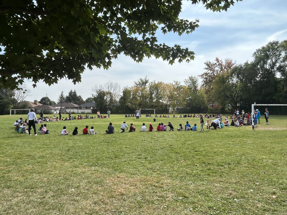 Assumption School (@assumptionocsb) on Twitter photo Today we came together as a school community for our Terry Fox walk/run. Thanks to our families for their generous donations, for our students for being great participants and <a href="/MmeErskine/">Sarah Erskine</a> for organizing. A beautiful day for an important event. #ocsbBeCommunity Today we came together as a school community for our Terry Fox walk/run. Thanks to our families for their generous donations, for our students for being great participants and <a href="/MmeErskine/">Sarah Erskine</a> for organizing. A beautiful day for an important event. #ocsbBeCommunity