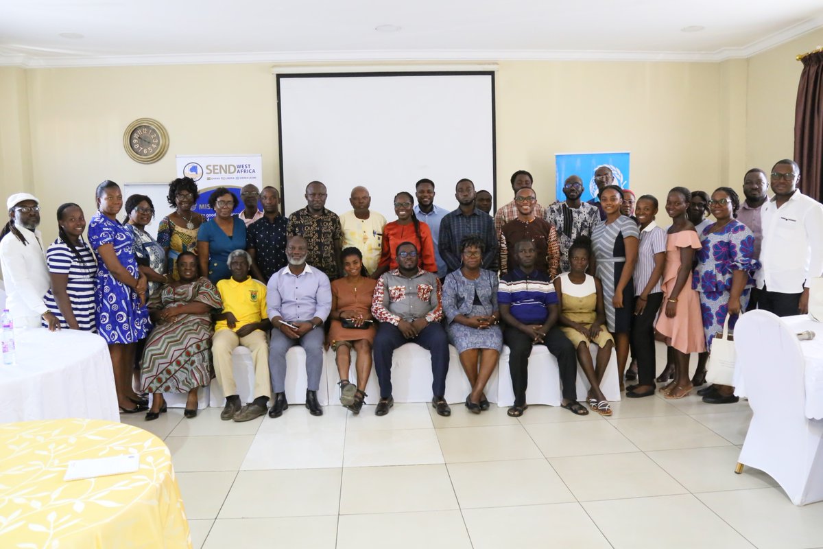 UNICEFGhana's tweet photo. Today's #BudgetForum was facilitated by the ministries. We had lots of input from over 100 participants. Some examples of ideas shared were:
❕Strengthen TVET & STEM Education📚
❕Affordable sanitary pads👧🏽
❕Quality portable water for all🚰
❕Strengthen vaccine storage systems💉 https://t.co/ERJHyUzKLq