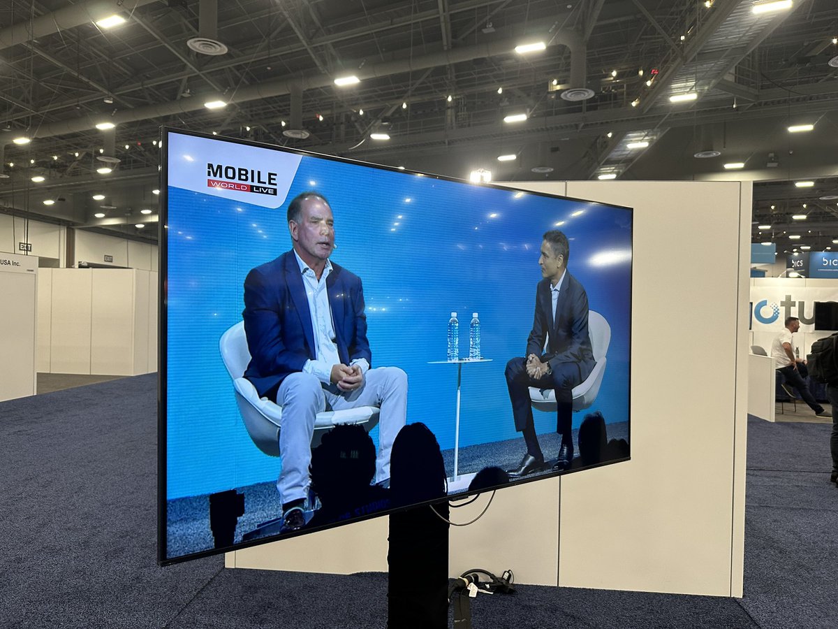 SiTemps's tweet photo. Mobile World Live - Las Vegas, Day 2
#freelance #editor #videoeditor #cameraoperator #cameraman #freelancevideo #exhibitionvideo #videoproduction #freelancerlife #SetLife #MWC #MWL
Shooting with @MoonshineProdUK & @smartdigitaltv https://t.co/sYnG055w6h