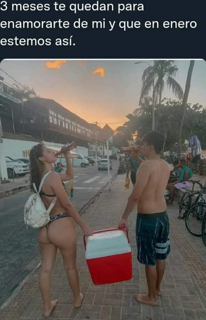 Sabes q lindo los dos fumando uno x las cierras los dos no duermas mamiii