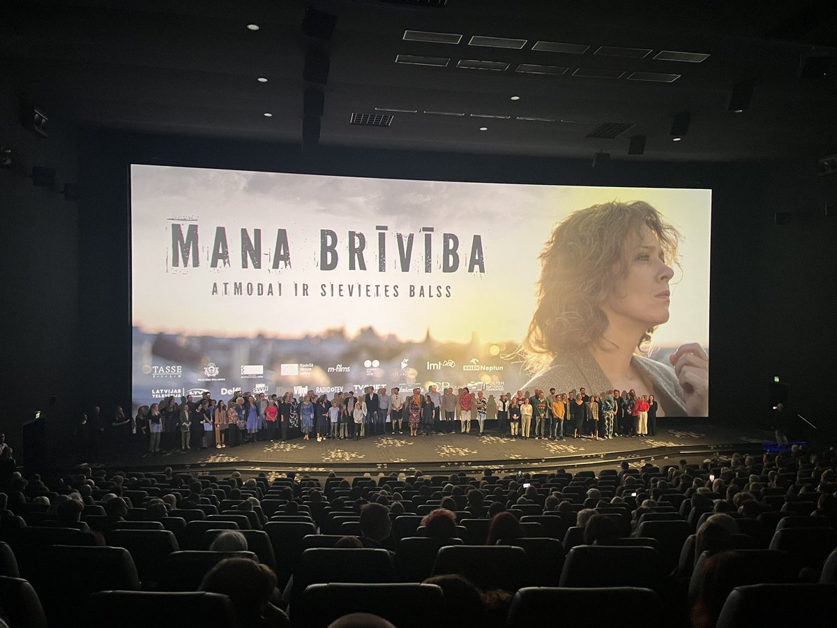 Revolūcija un mīlestība taču nāk pārī, tā es domāju pēc filmas “Mana brīvība”.