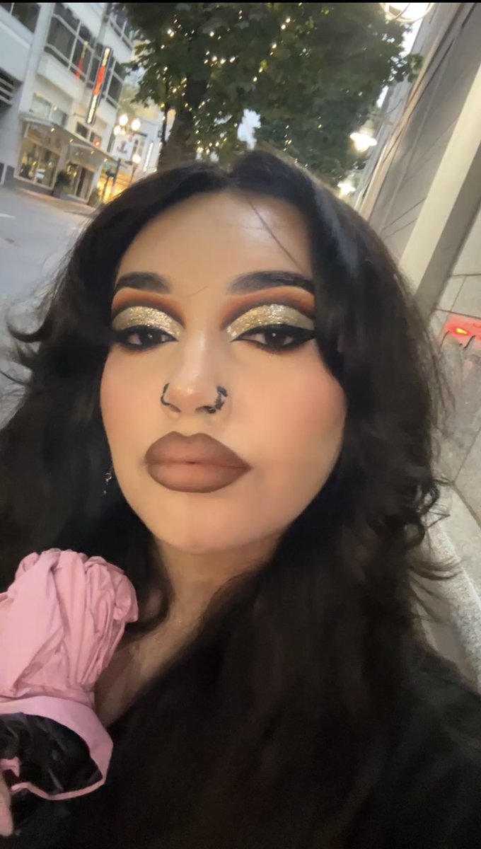 goddesswhoaa's tweet photo. The fact I haven’t posted in forever and I still have subs that have been serving me for years here😂 you know who you are, losers. Anyway, out and about. Send 50 for gas and 25 for food. 🦴 🐕 you’re so lucky you get to send to me. You’re welcome
-
findom cuck beta lipfetish https://t.co/zyBwbUeLlG