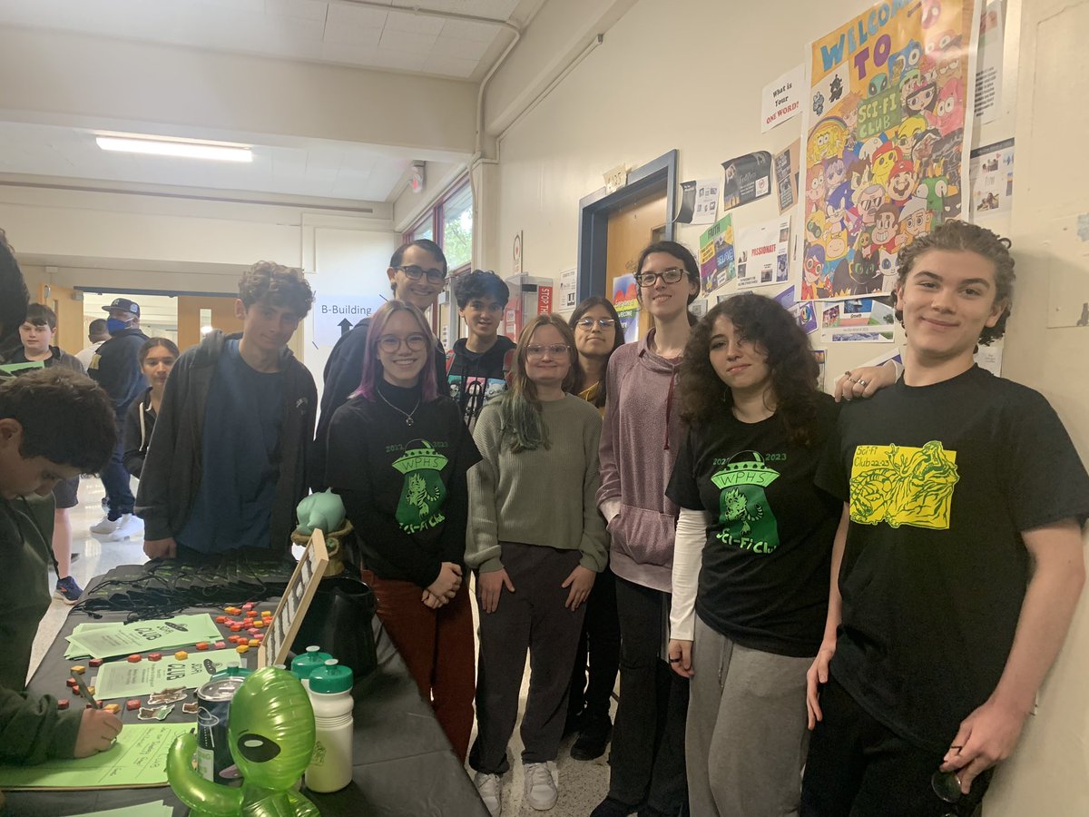 WPHSSciFiClub's tweet photo. Sci-Fi Club represents at the WPHS Club Fair 2023-24! #WPProud #SciFiClubProud @WPTigerPride https://t.co/Y8hQJyHoAr