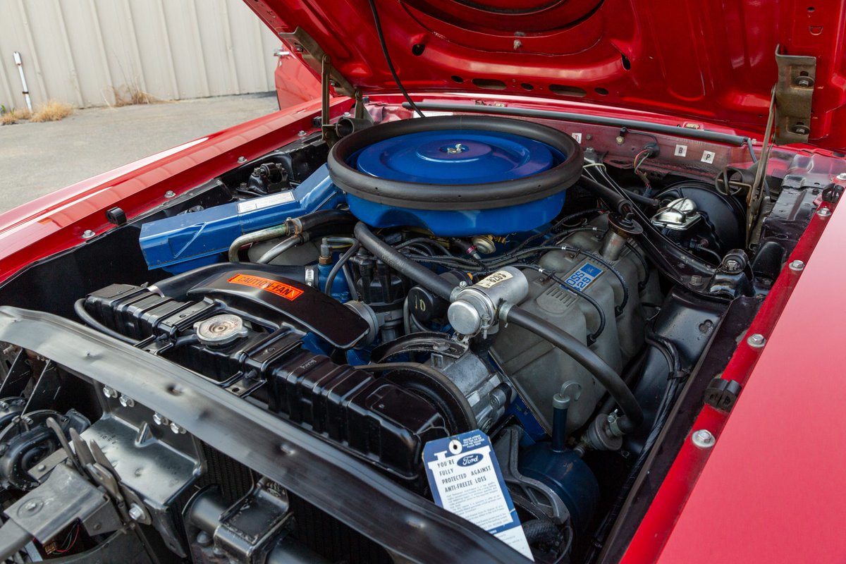 MAfzaal53596767's tweet photo. 1969 Ford Mustang Boss 429
#1969s #ford #mustang #boss #429ci #v8 #375hp #429ci #fordmustang #mustanggt #vintage #class #king #60s #oldisgold #mach1 #red #black #beauty #fourspeed #manualtransmission #deluxe https://t.co/uuMEKWwC4C