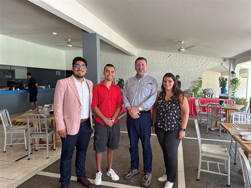 upwithpeople's tweet image. President @RodrigoChavesR meets with UWPs teams during Cast Week in Puntarenas!

#Upwithpeople #UWP #UWPprogram #VOICES #VOICESbyUWP #changemakers #youth #energy #diginity #equality