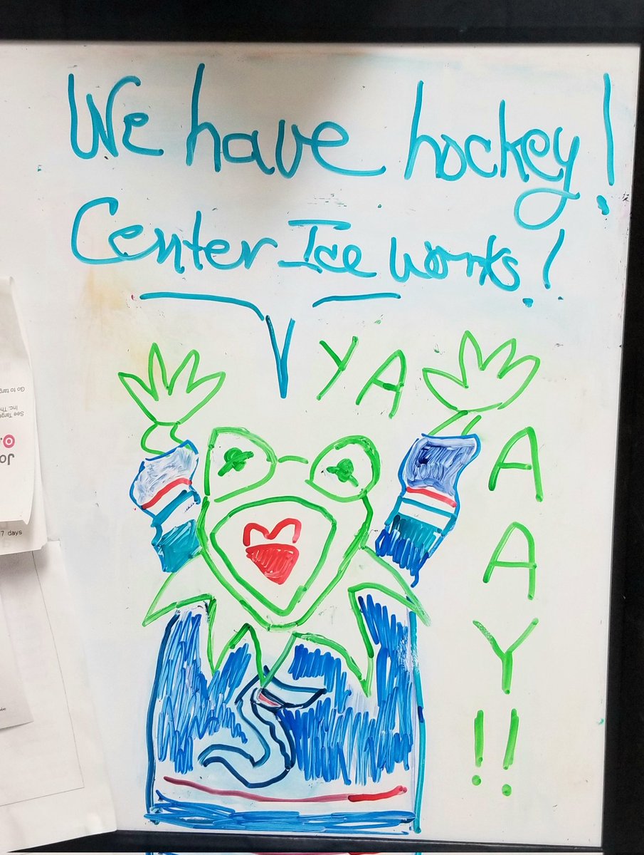 RogueStudioTV's tweet image. The small things in my family's life - making sure we can see every single NHL game at home/streaming

Xfinity was ruining that vibe for a sec 

#whiteboardart #seattlekraken #dailydoodle #nhl #kraken