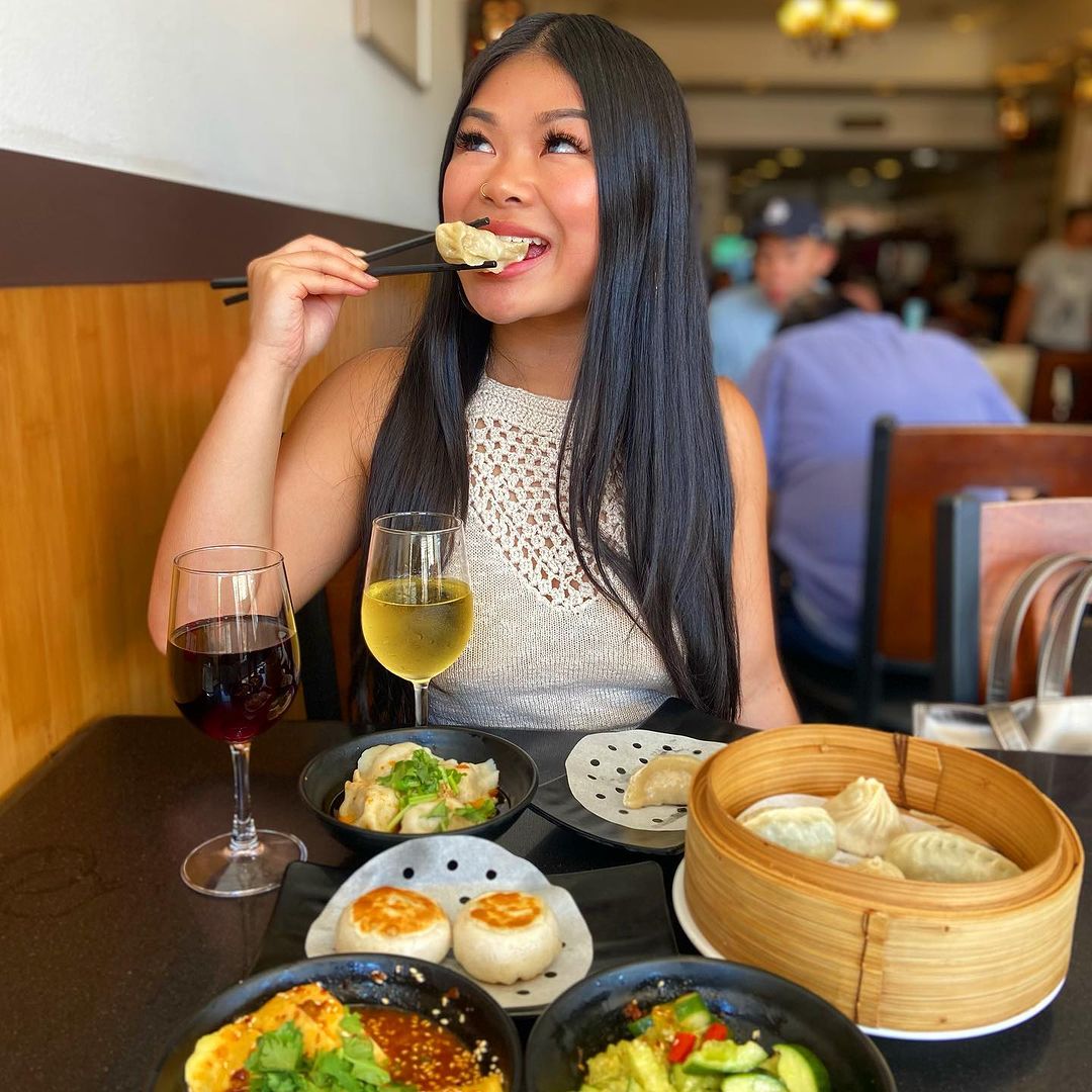 SFChiliHouse's tweet photo. Have you tried our Dim Sum Platter? Bite into steaming, juicy #DimSum! 🥟 From dumplings to eggrolls and Beijing-style pancakes, you get a taste of the most beloved small bites, all in one delightful platter. ✨ [📷 by @charweezy] #Dumplings #ChiliHouse #ChineseFood #SFeats https://t.co/9er46NfC1B