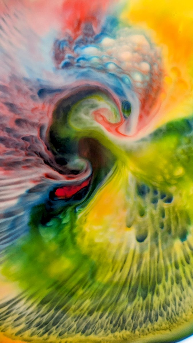 Bree_Gage's tweet photo. We call these pieces STEAM'd Milk, our 5th graders explored the dance of hydrophobic molecules with milk, soap, and food coloring. #steam #stem #stemed #wearepbv #propertiesofmatter #Science #art #mattermatters https://t.co/71KGAp893v