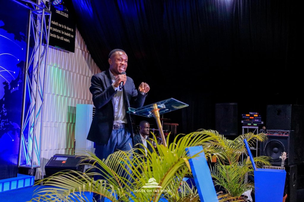 hotrumuahia1's tweet photo. David recognized God as the one that makes men above men
#Word
#Wordandspirit
#Codep23
#Hotrservice
#Hotronline
#Hotr https://t.co/zZoh5bS3mi