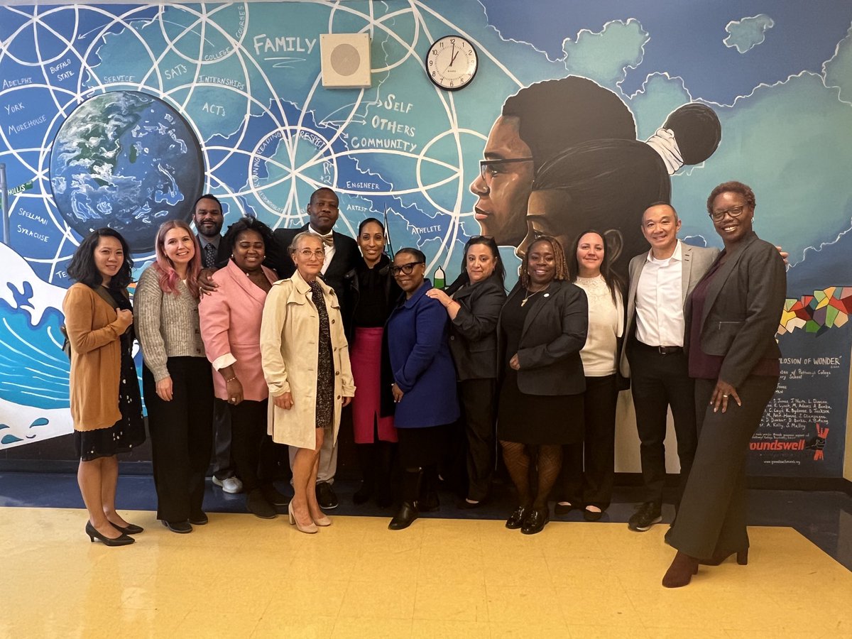 Meeting of the minds: Deputy Chancellor Dr. Danika Rux and Team. Showcasing high academic standards for mathematics, and beyond. #Excellence #Pathways #PCPS ⁦<a href="/Dr_JVanEss/">Dr. Josephine Van-Ess</a>⁩ ⁦<a href="/QSHSDISTRICT/">QueensSouthHighSchools</a>⁩ ⁦⁦<a href="/DOEChancellor/">Chancellor Melissa Aviles-Ramos</a>⁩ ⁦<a href="/ruxdanika/">Dr. Danika Rux</a>⁩